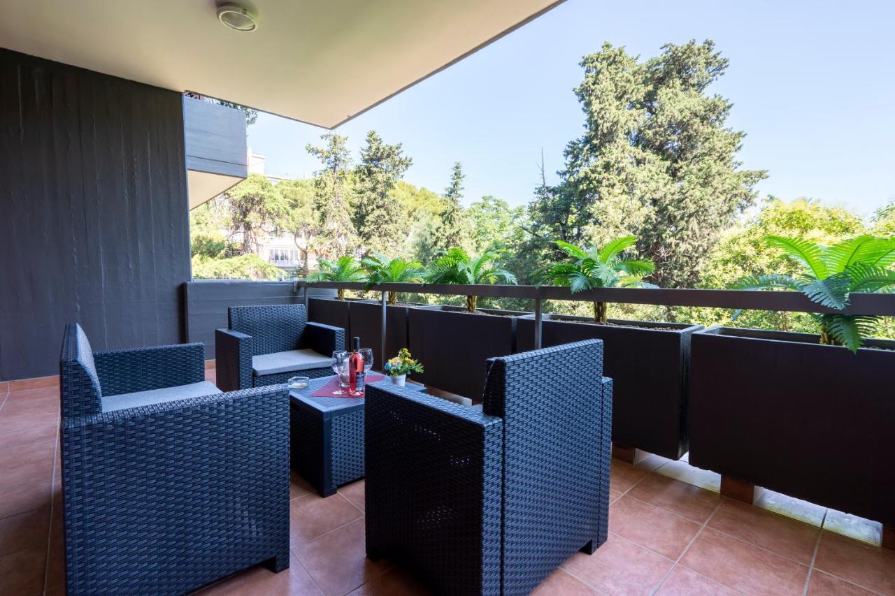 Boscoincitta Apt With Garage And Whirlpool Tub Bari Bagian luar foto