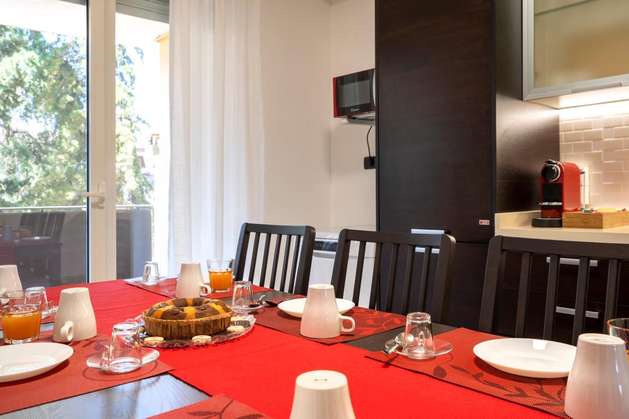 Boscoincitta Apt With Garage And Whirlpool Tub Bari Bagian luar foto